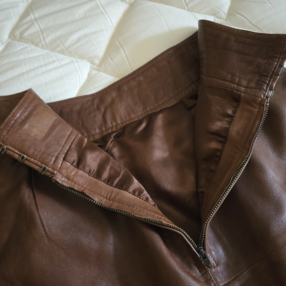 Brown Leather Mini Skirt - Picture 4 of 6